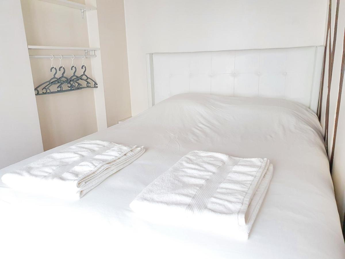 EXIGEHOME-Studio Cosy à 2 pas du Chateau de Versailles Extérieur photo